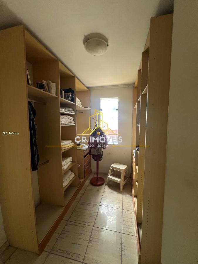 Casa, 5 quartos, 251 m² - Foto 24