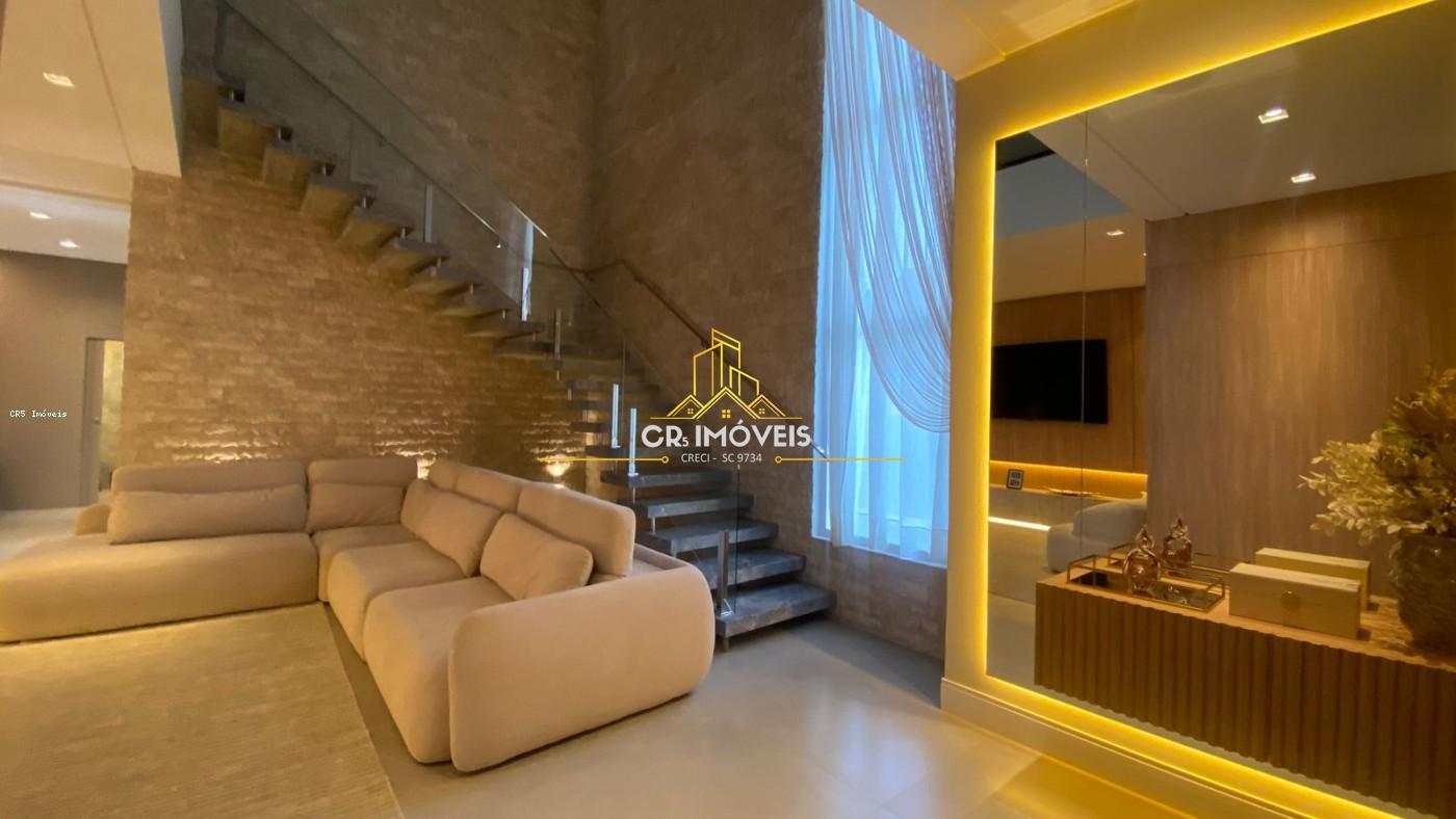 Sobrado, 5 quartos, 380 m² - Foto 1