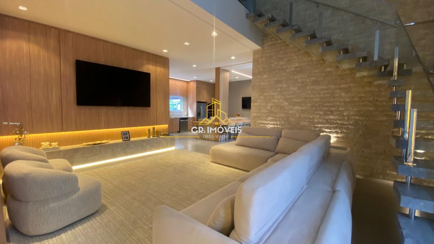 Sobrado, 5 quartos, 380 m² - Foto 13