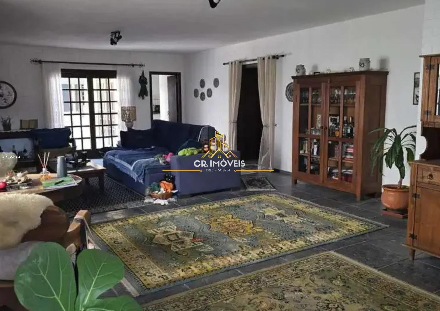 Casa, 4 quartos, 336 m² - Foto 1