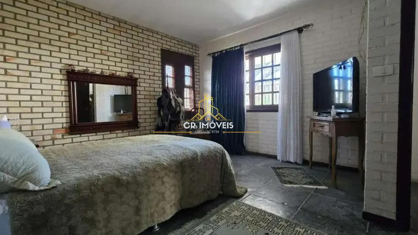 Casa, 4 quartos, 336 m² - Foto 50