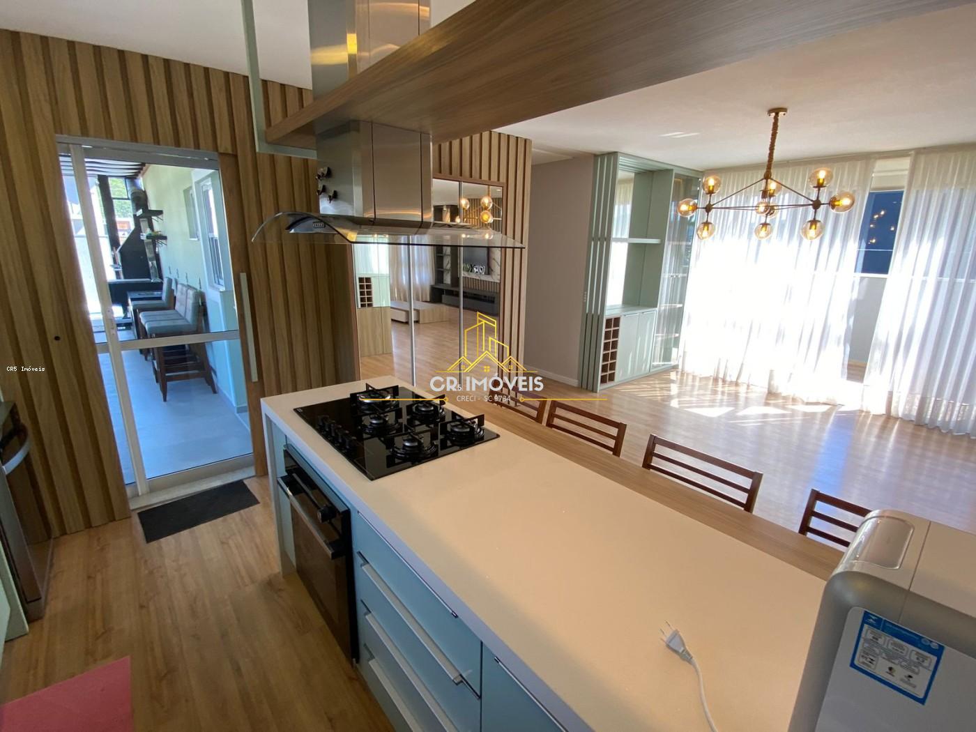 Sobrado, 3 quartos, 173 m² - Foto 1