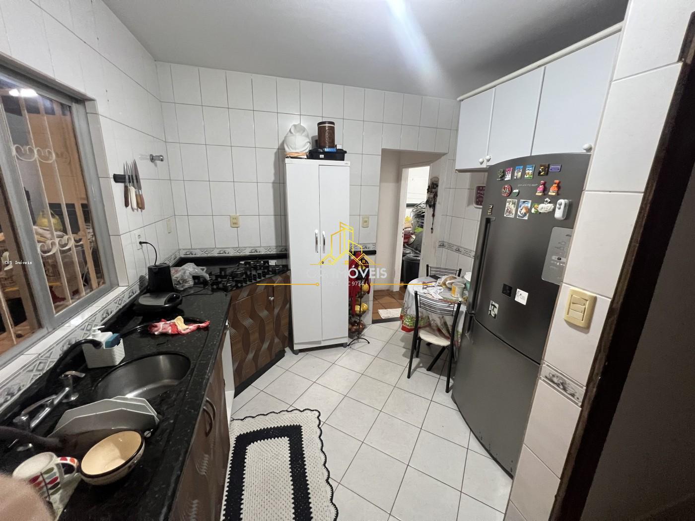 Casa, 3 quartos, 69 m² - Foto 2