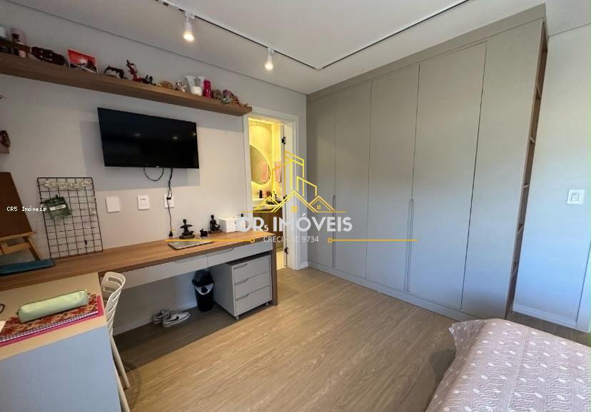 Sobrado, 4 quartos, 341 m² - Foto 17