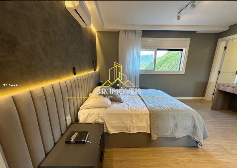 Sobrado, 4 quartos, 341 m² - Foto 21